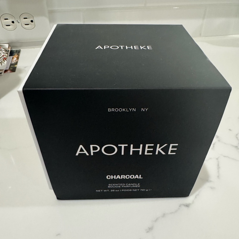 Apotheke Charcoal 3-Wick Candle